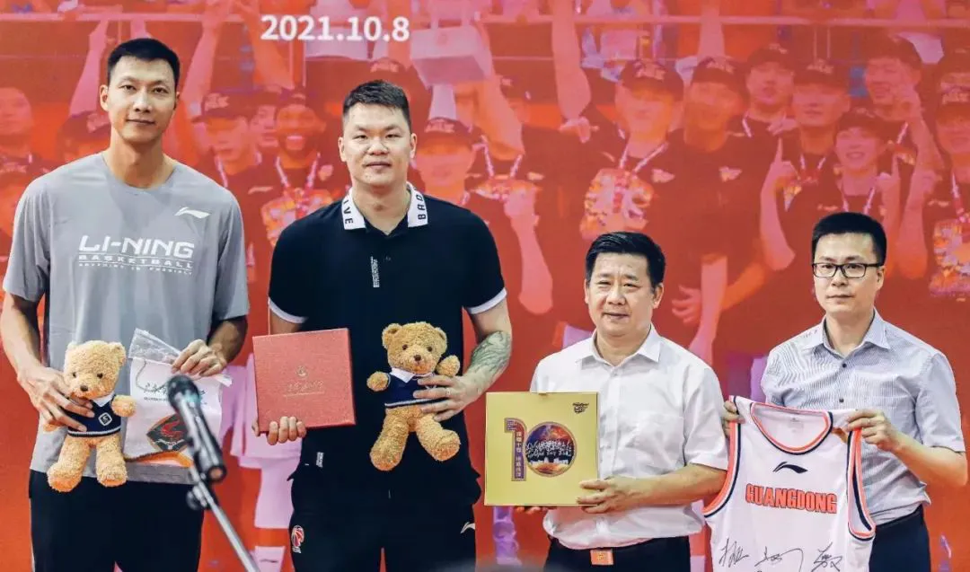 为什么智能预警能帮助篮球教练更好地指导球员_1